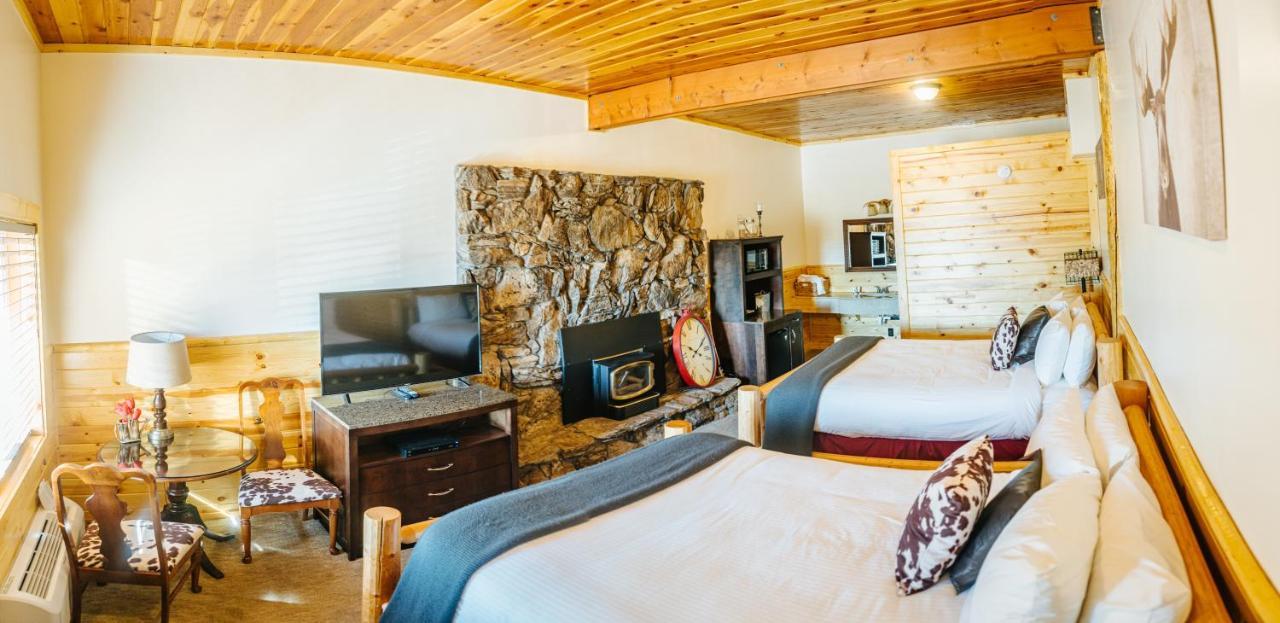 River Lodge ไอส์แลนด์พาร์ก ภายนอก รูปภาพ